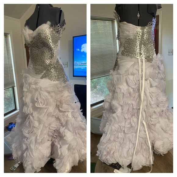 Katniss wedding cosplay dress - Picture 1 of 11